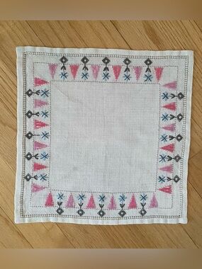 Vintage Hand-Embroidered Linen Decorative Cloth 12” Square